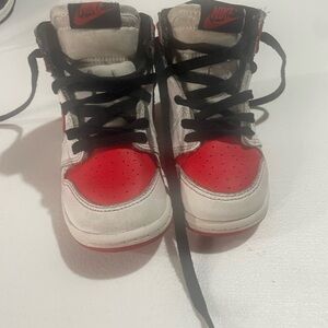 Nike Kids Red and White Sneakers